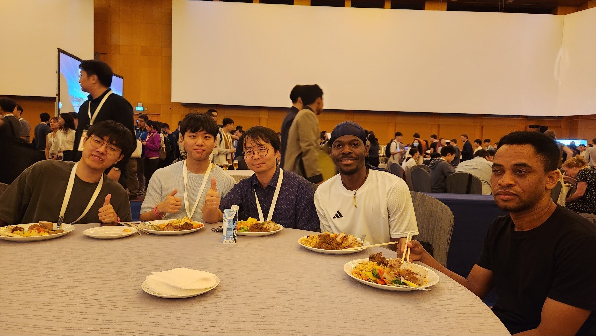 EMNLP_2023_1